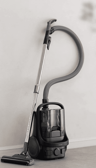 Panasonic Bagless Canister Vacuum Cleaner MC-CL605